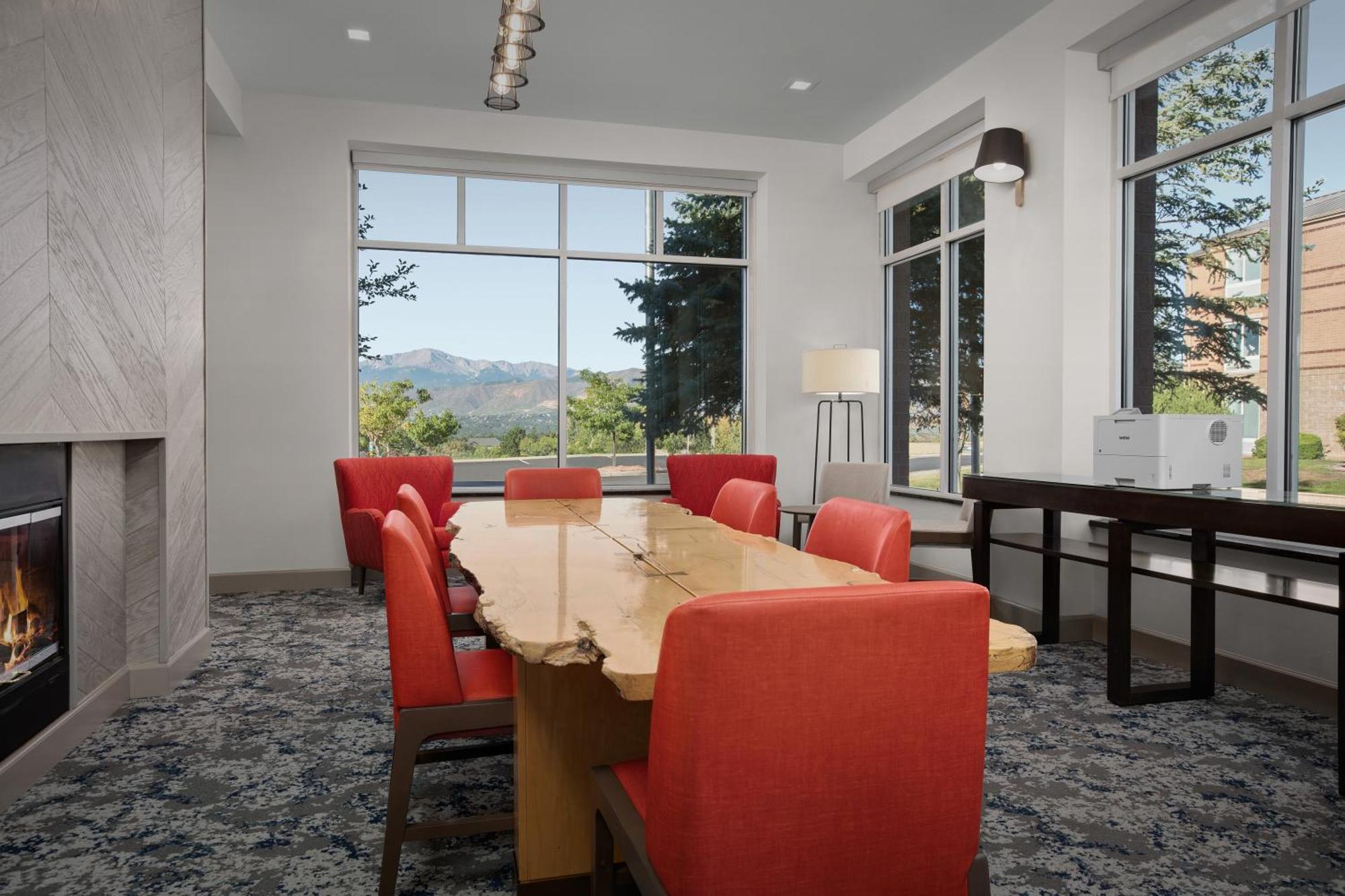 Hilton Garden Inn Colorado Springs North Eksteriør billede