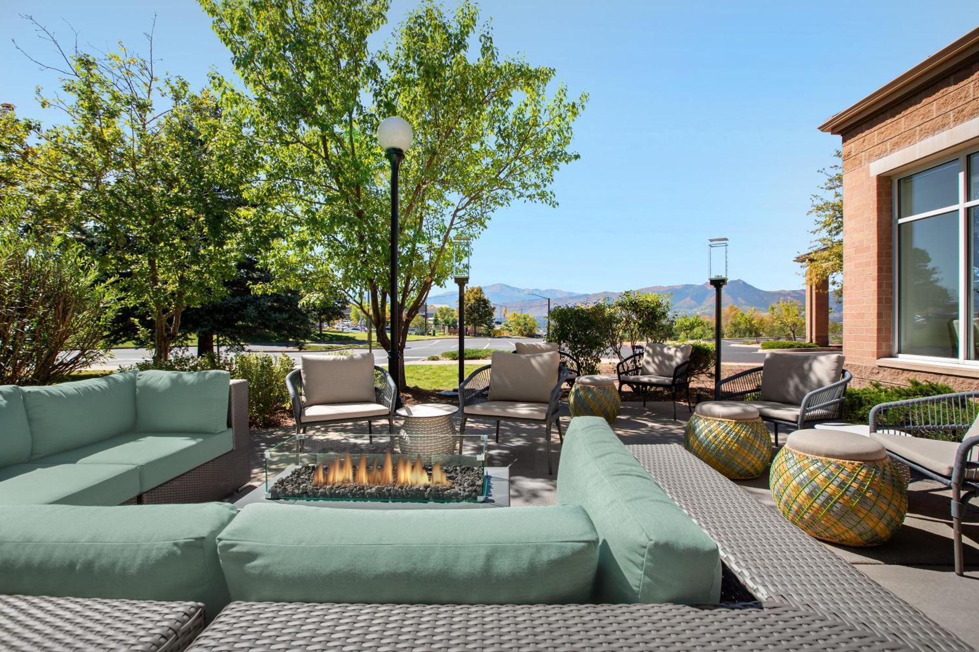 Hilton Garden Inn Colorado Springs North Eksteriør billede